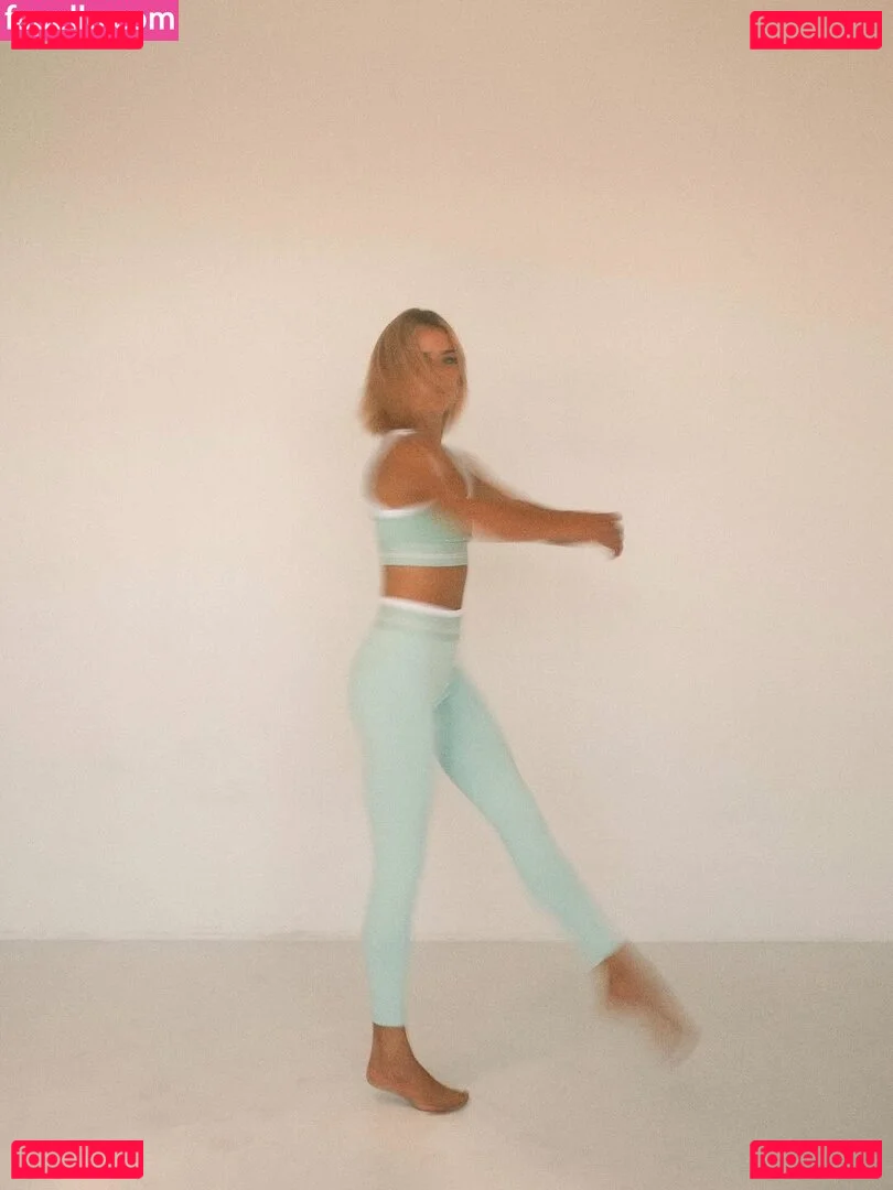 Becca Means Onlyfans Photo Gallery 