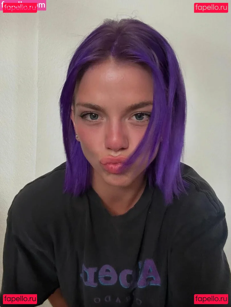 Becca Means Onlyfans Photo Gallery 