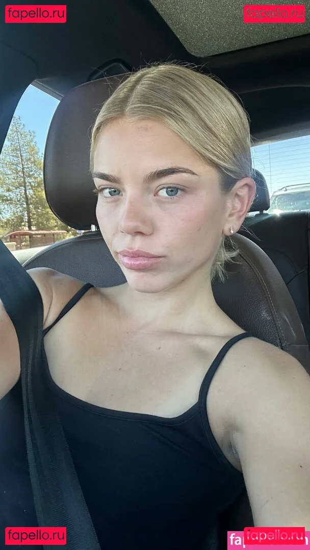 Becca Means Onlyfans Photo Gallery 