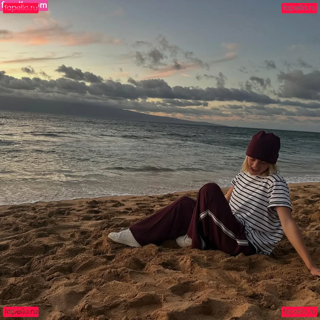 Becca Means Onlyfans Photo Gallery 