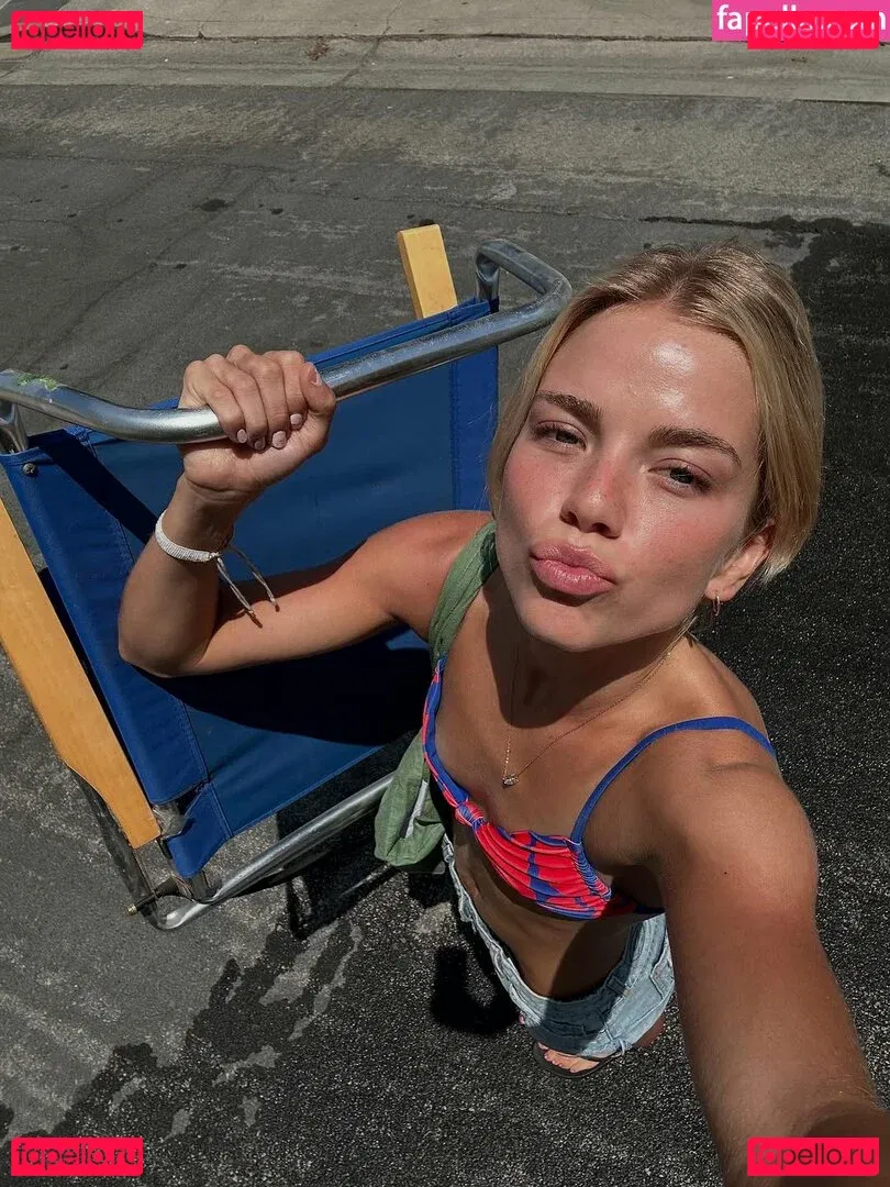 Becca Means Onlyfans Photo Gallery 