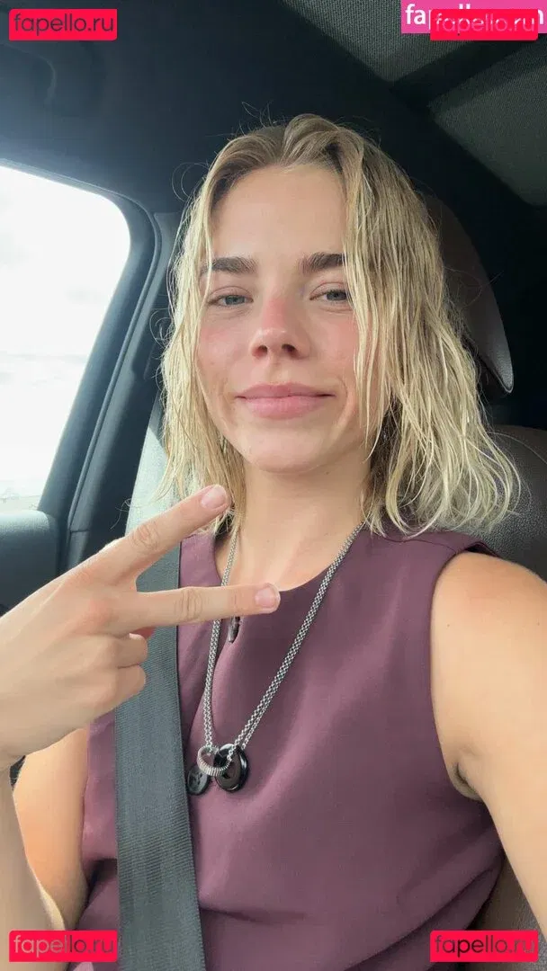 Becca Means Onlyfans Photo Gallery 