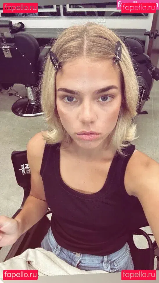 Becca Means Onlyfans Photo Gallery 