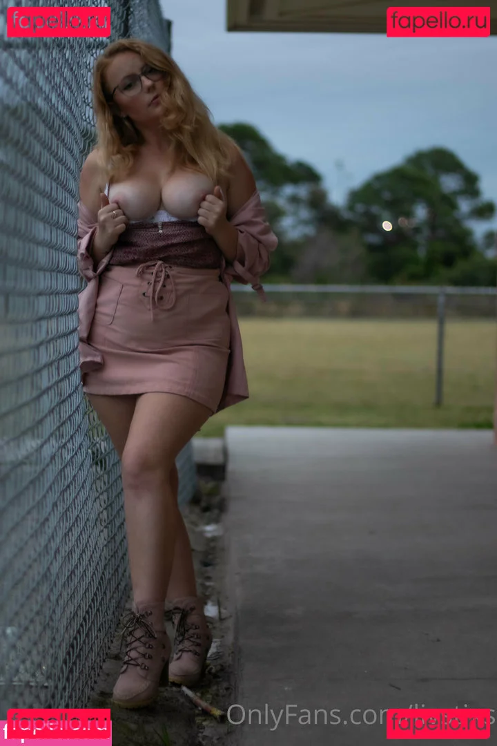 LivStixs Onlyfans Photo Gallery 