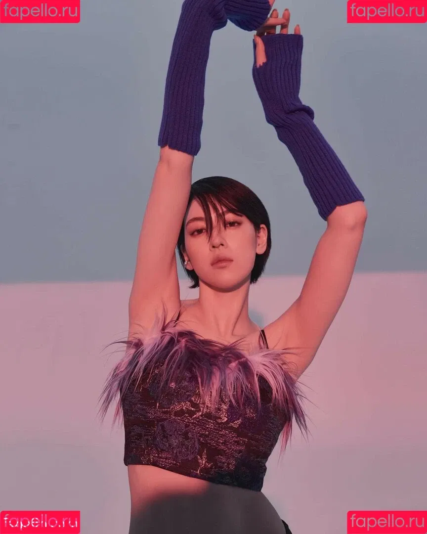 Ayaka Miyoshi Onlyfans Photo Gallery 