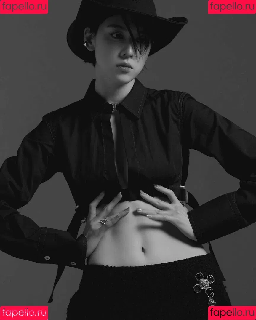 Ayaka Miyoshi Onlyfans Photo Gallery 