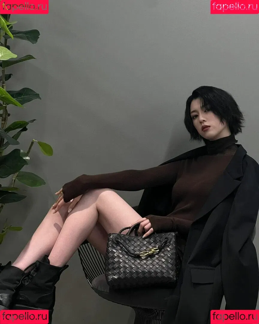 Ayaka Miyoshi Onlyfans Photo Gallery 