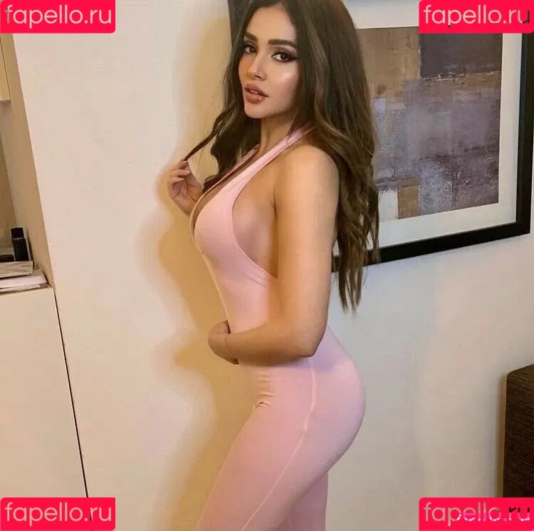 Mimi.QS Onlyfans Photo Gallery 