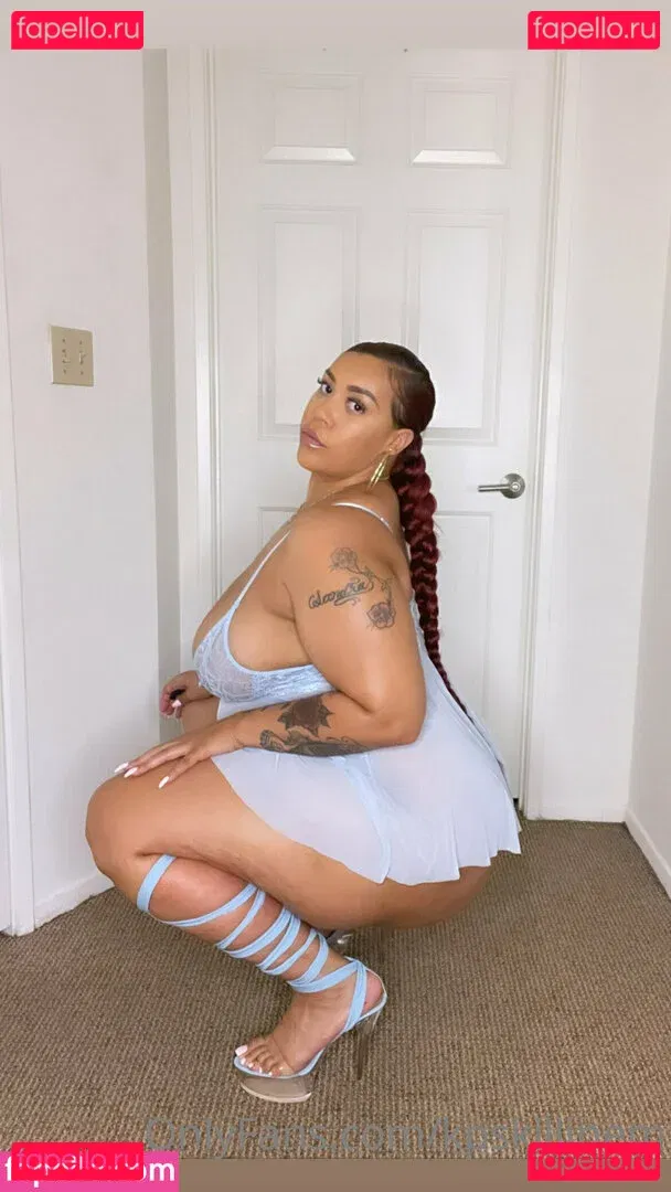 kpskillinem Onlyfans Photo Gallery 