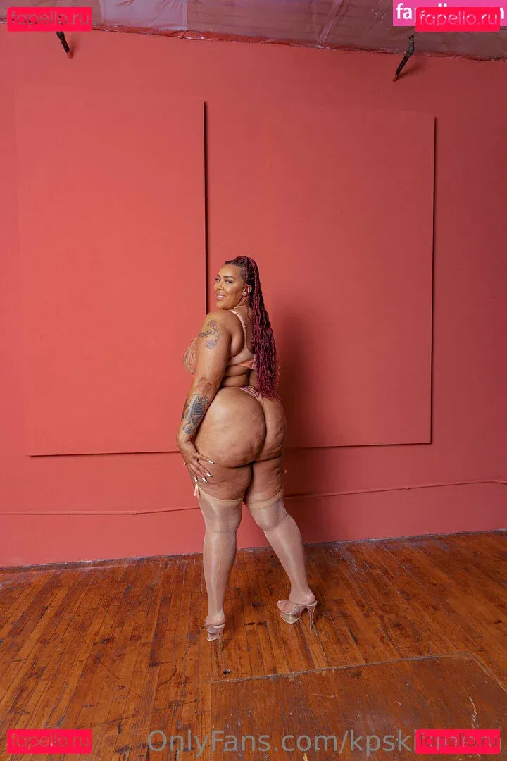 kpskillinem Onlyfans Photo Gallery 