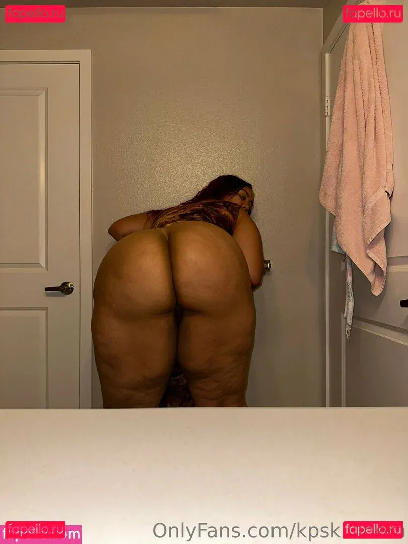 kpskillinem Onlyfans Photo Gallery 