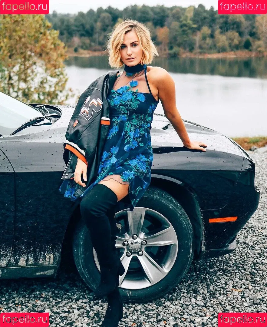 Scout Taylor-Compton Onlyfans Photo Gallery 