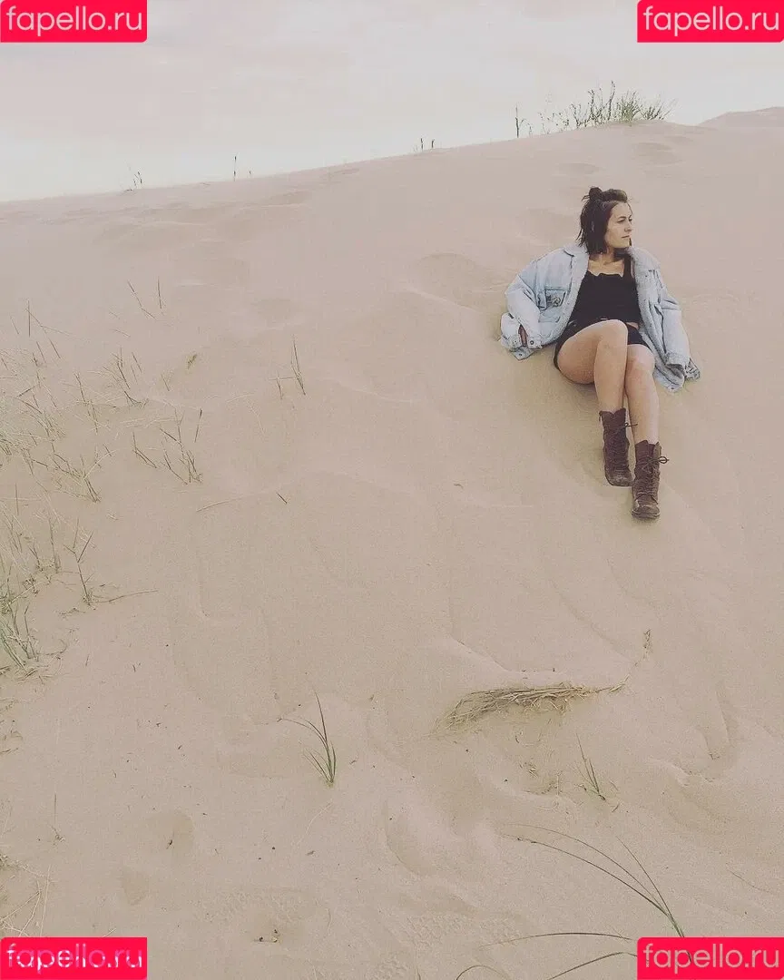 Scout Taylor-Compton Onlyfans Photo Gallery 