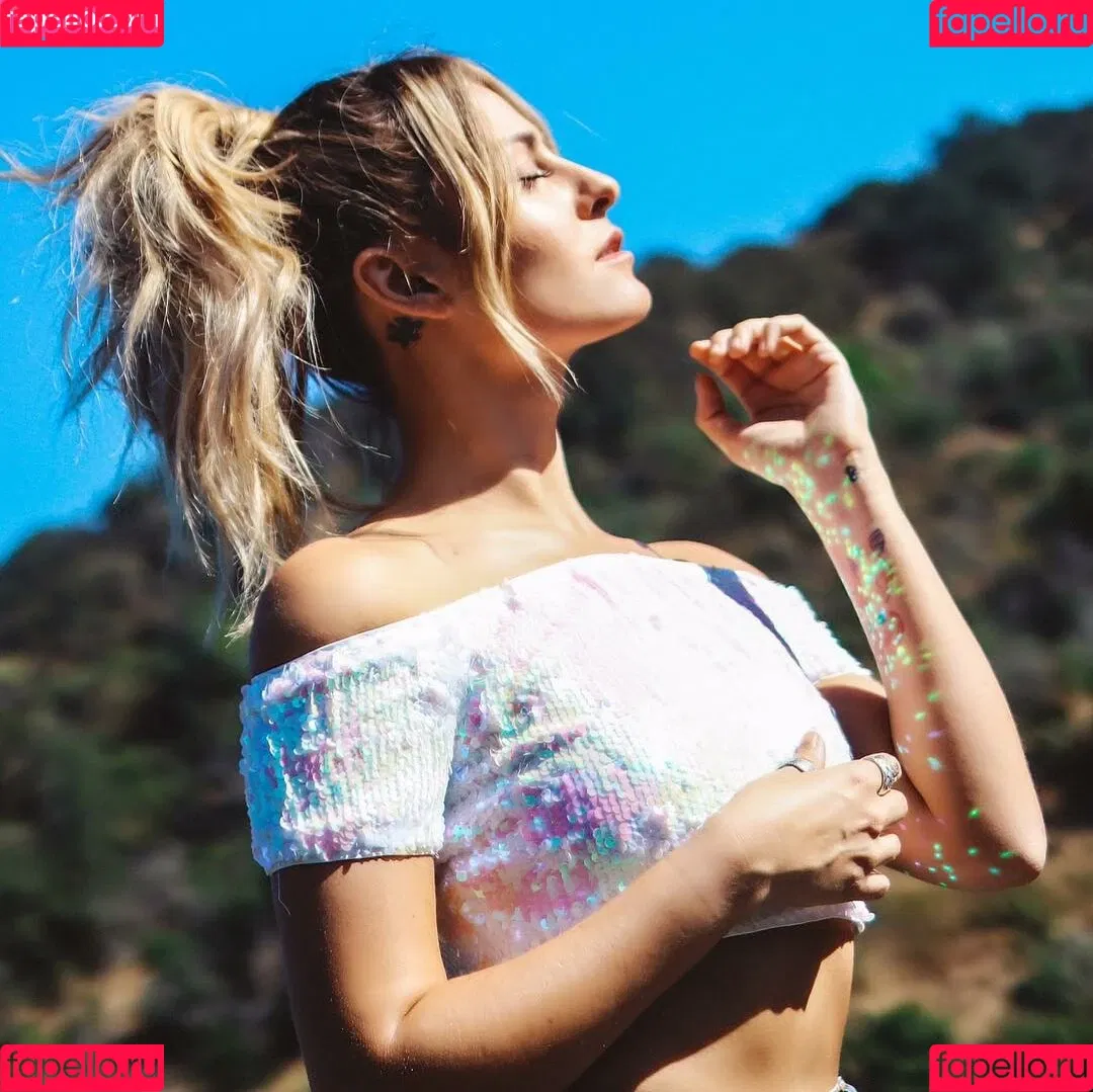 Scout Taylor-Compton Onlyfans Photo Gallery 