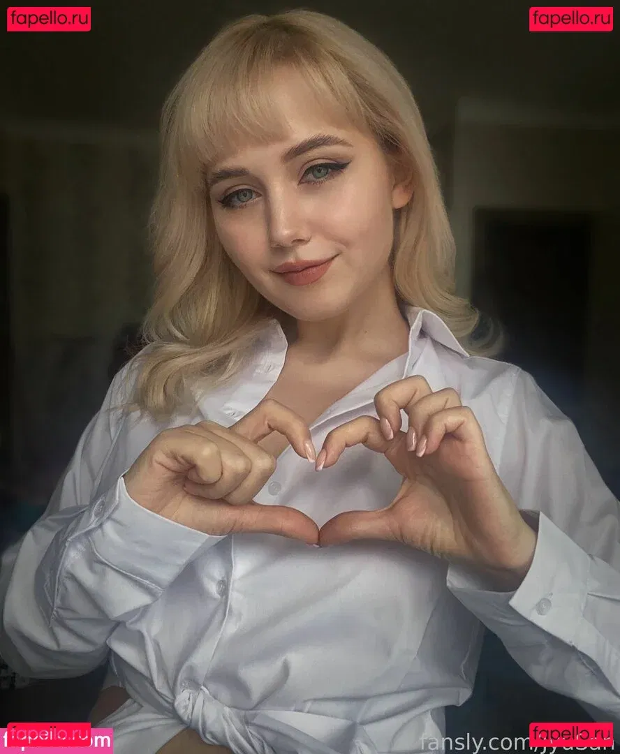 jyu_san Onlyfans Photo Gallery 