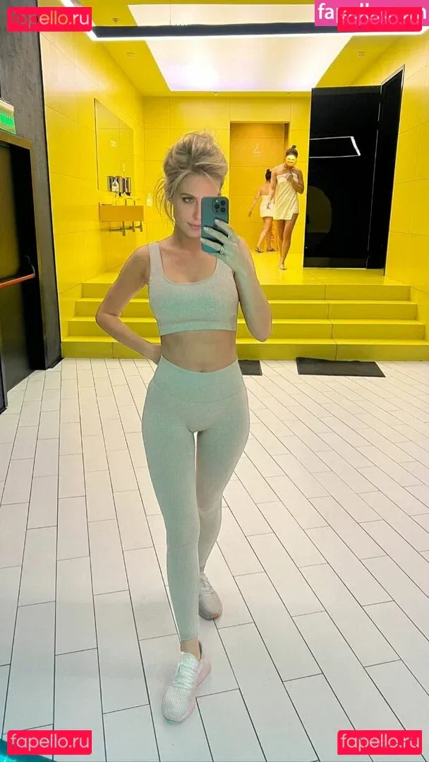 Oxana Streltsova Onlyfans Photo Gallery 