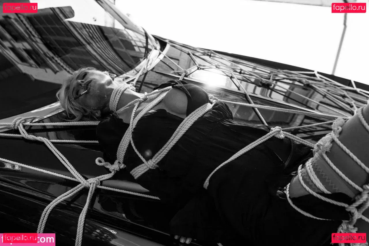 Oxana Streltsova Onlyfans Photo Gallery 