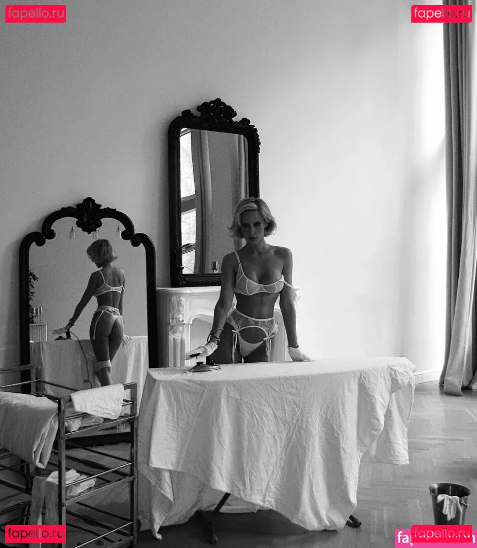 Oxana Streltsova Onlyfans Photo Gallery 