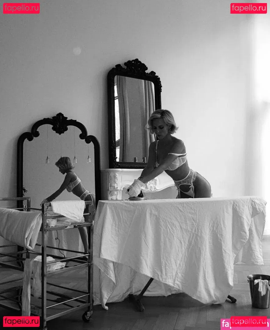 Oxana Streltsova Onlyfans Photo Gallery 