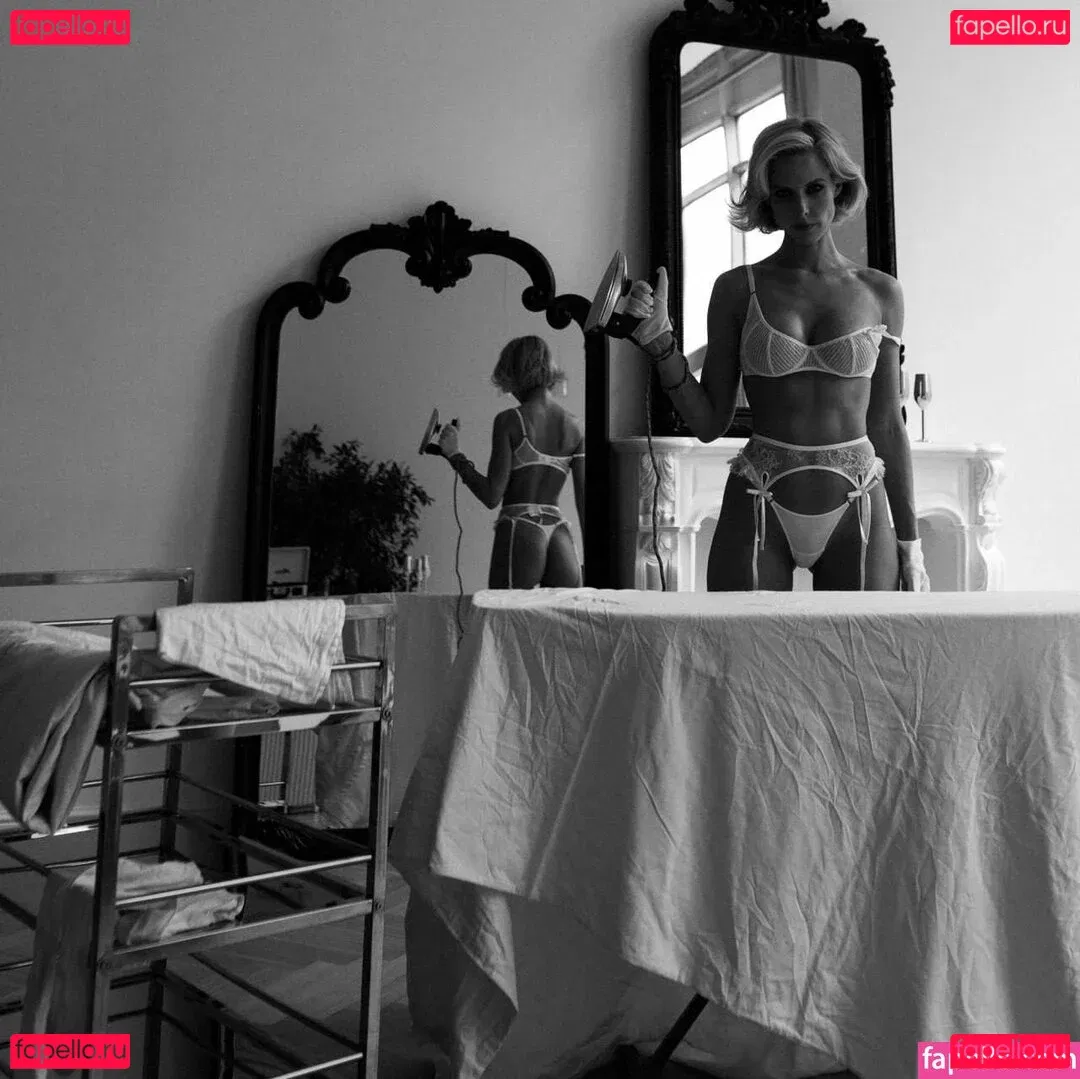 Oxana Streltsova Onlyfans Photo Gallery 