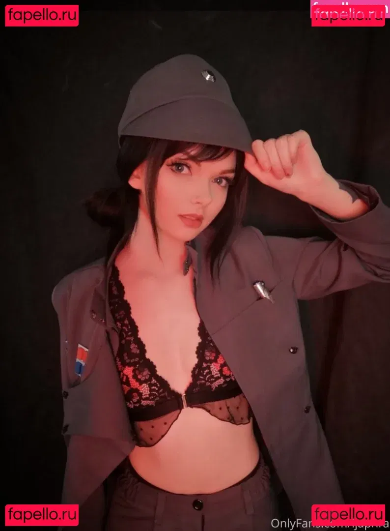 Louise Julie Onlyfans Photo Gallery 