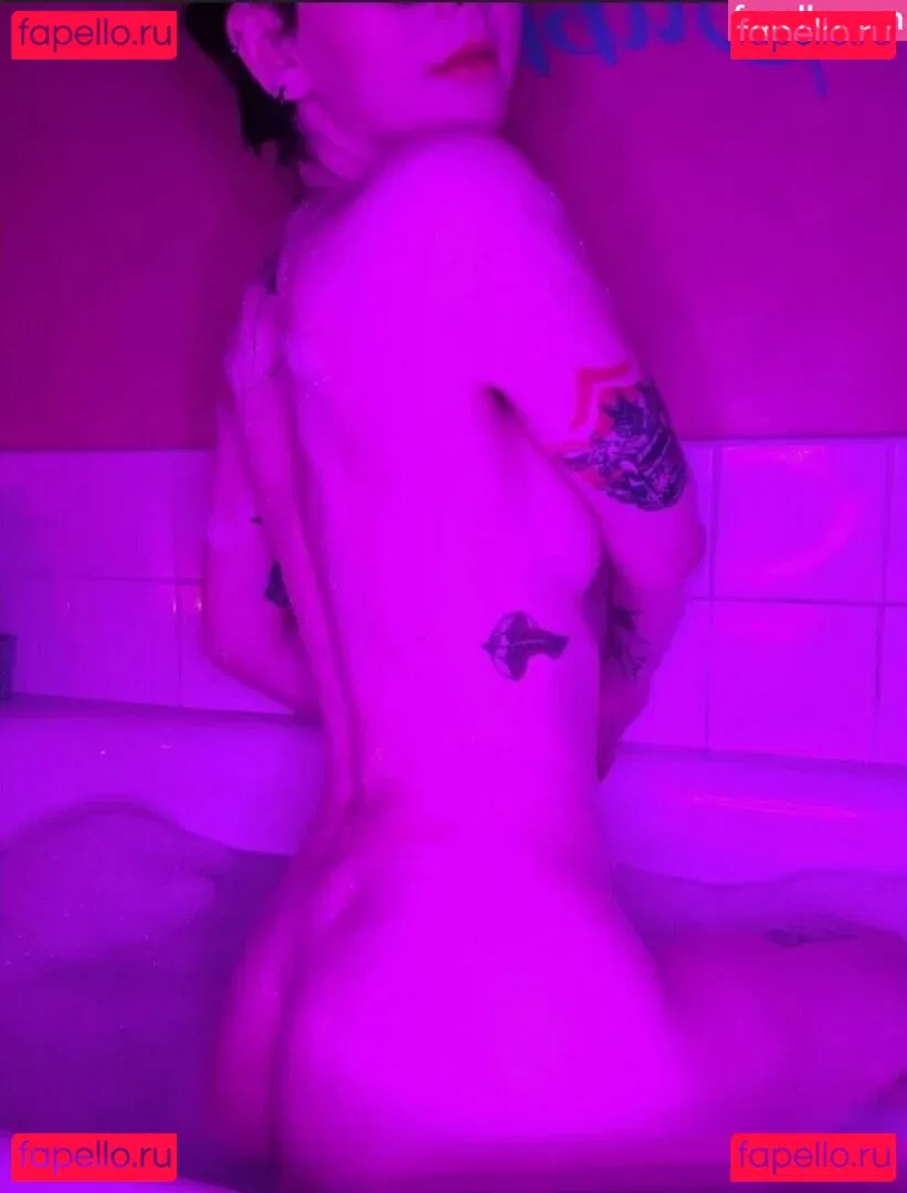 Louise Julie Onlyfans Photo Gallery 