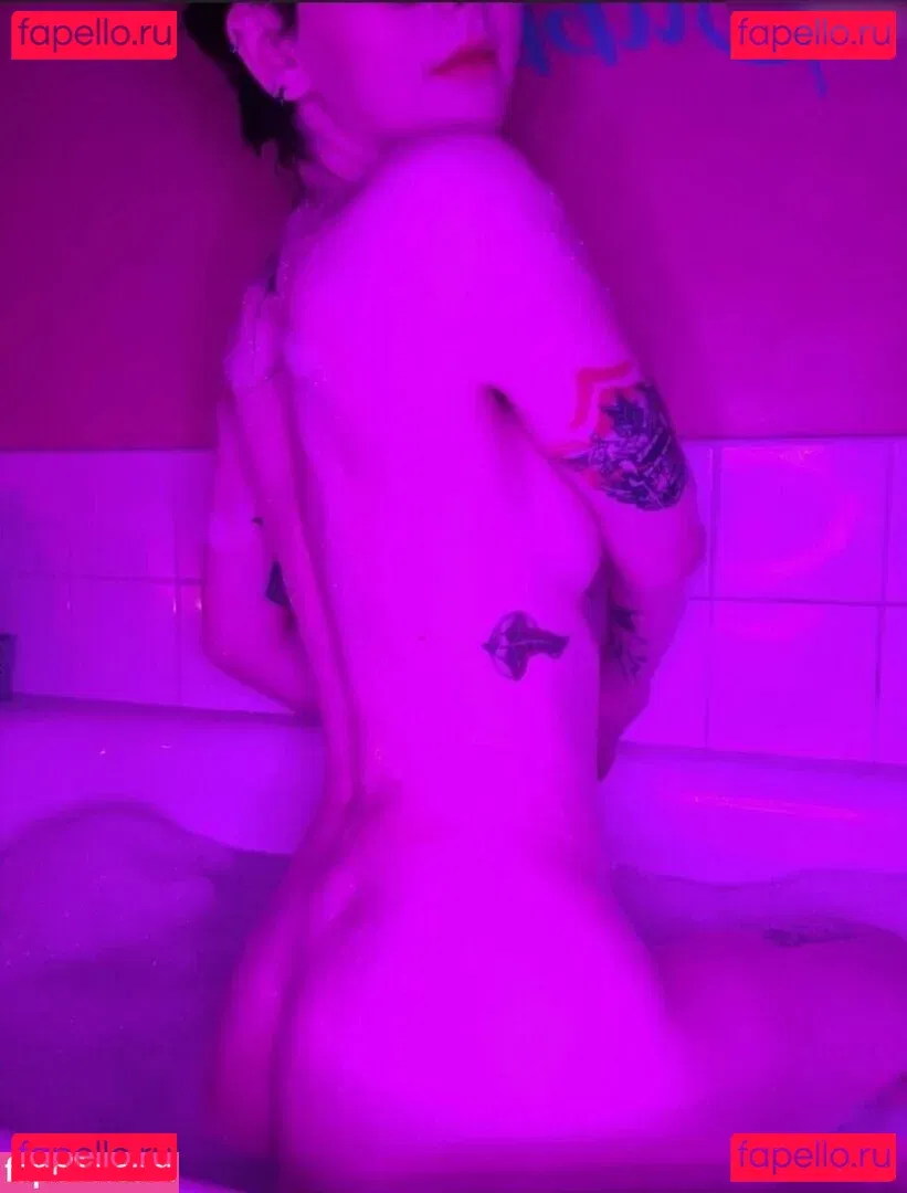 Louise Julie Onlyfans Photo Gallery 