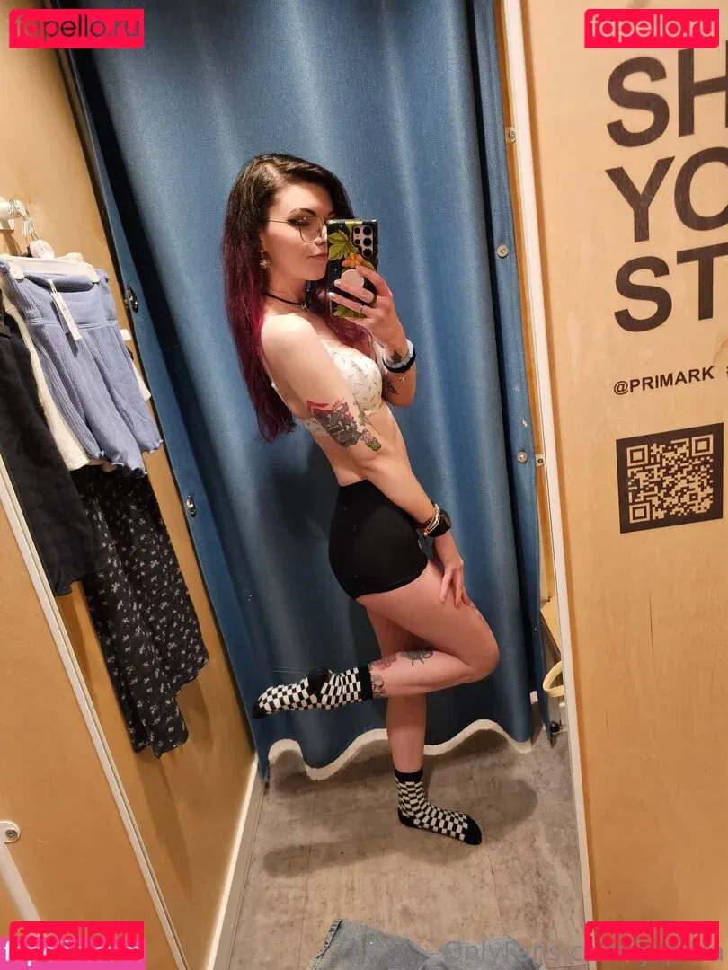 Louise Julie Onlyfans Photo Gallery 