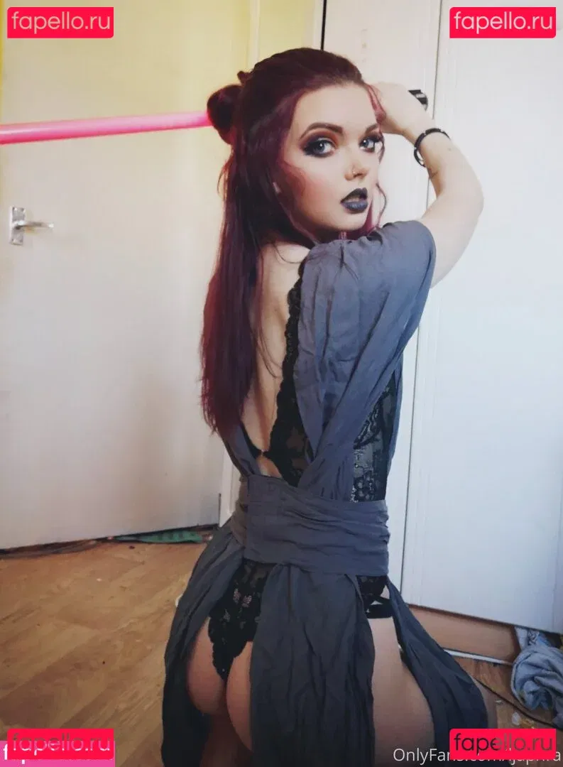 Louise Julie Onlyfans Photo Gallery 