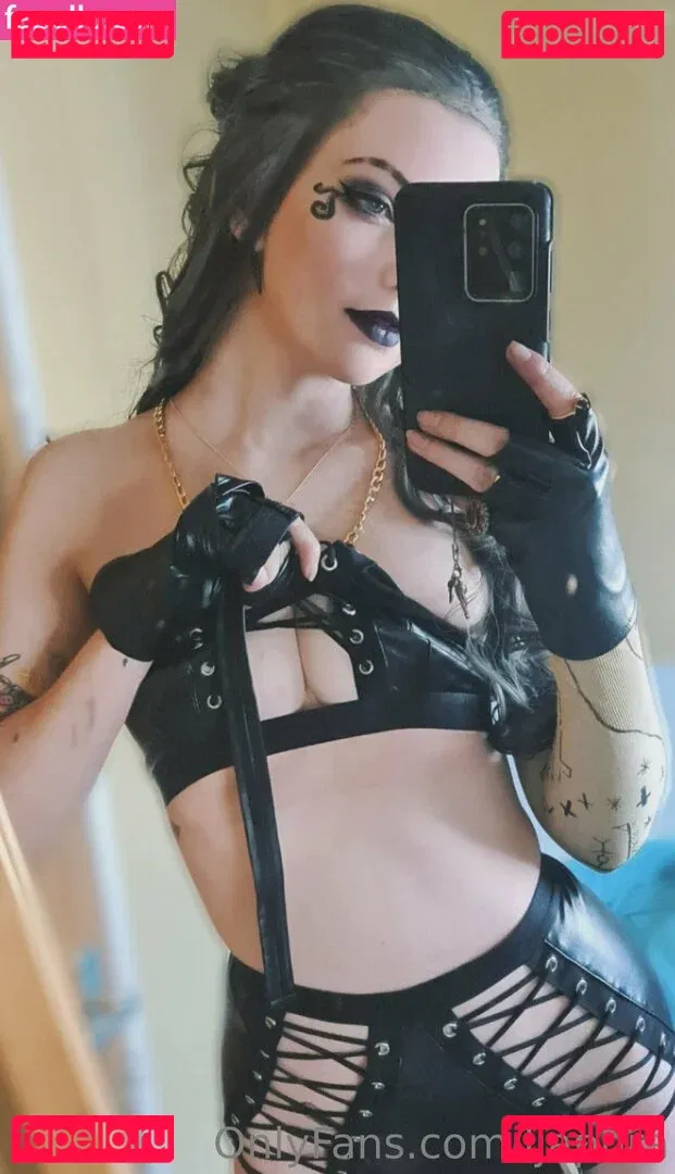 Louise Julie Onlyfans Photo Gallery 