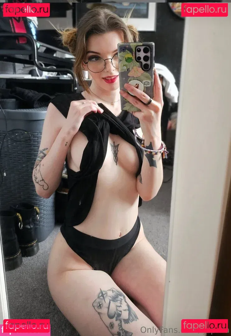 Louise Julie Onlyfans Photo Gallery 