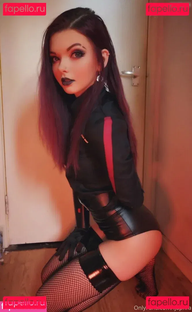 Louise Julie Onlyfans Photo Gallery 