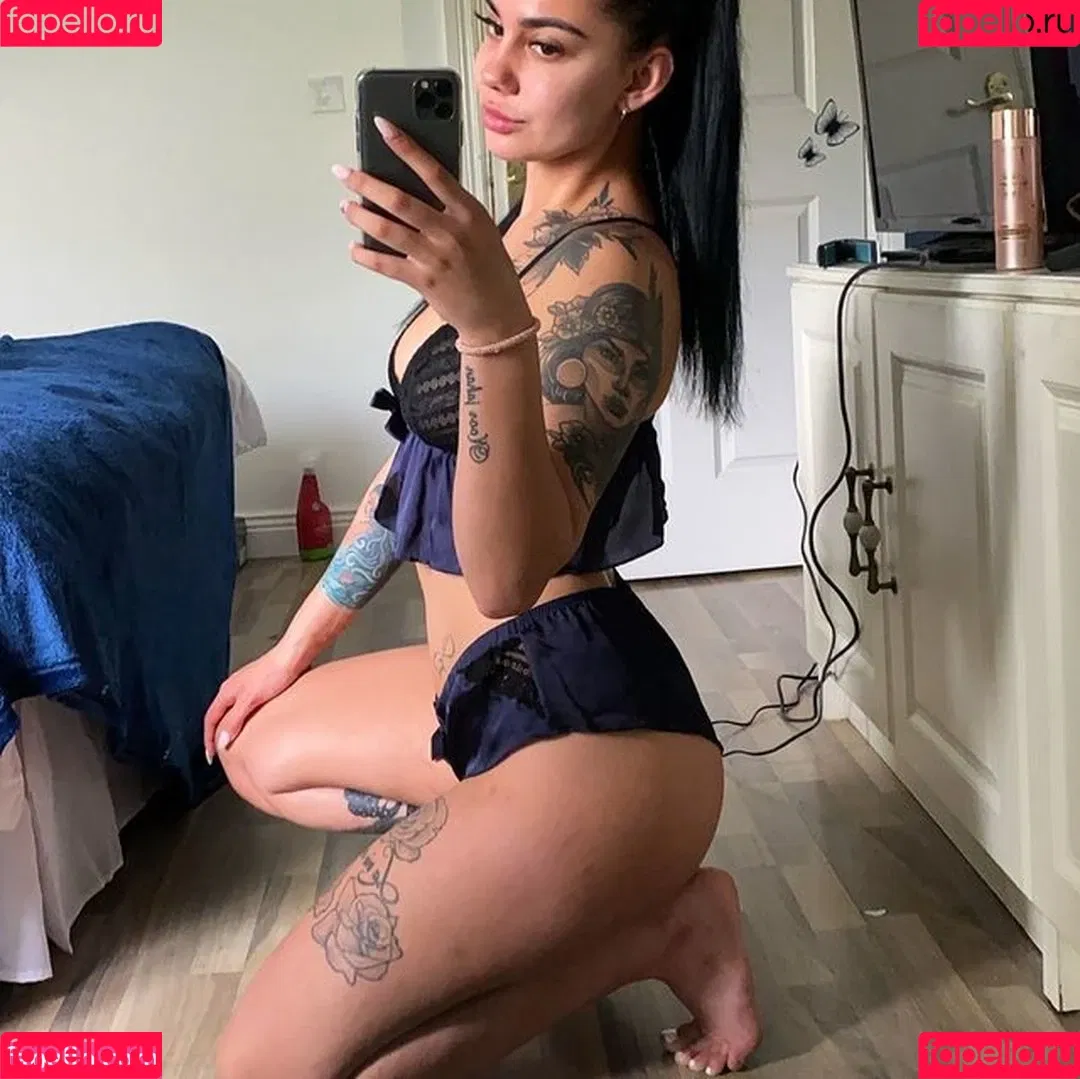 Ava Hourigan Onlyfans Photo Gallery 