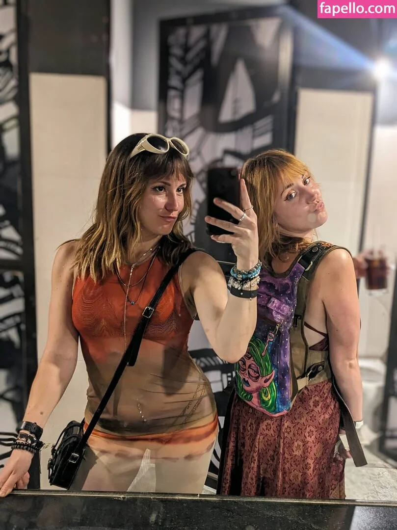 ASMR Shortbread Onlyfans Photo Gallery 