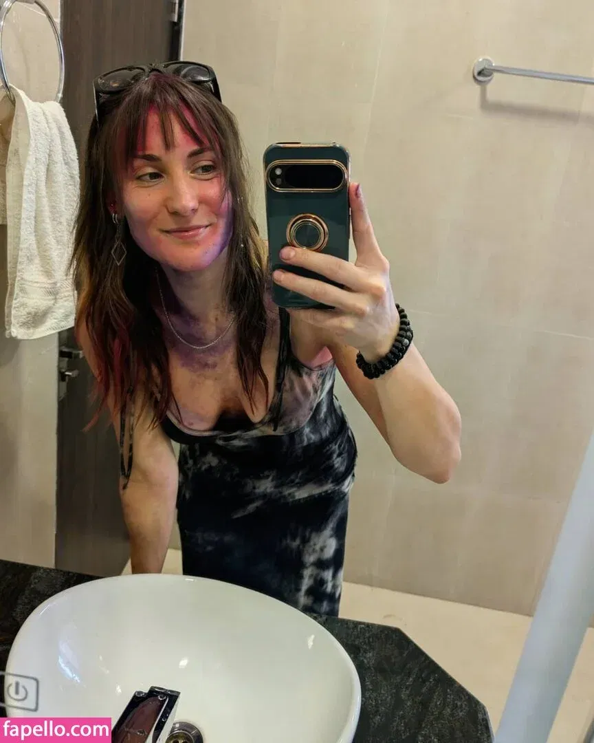 ASMR Shortbread Onlyfans Photo Gallery 