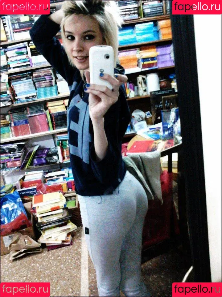 Yus Lopez Onlyfans Photo Gallery 