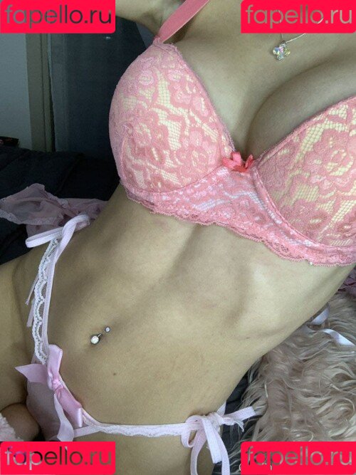 Yus Lopez Onlyfans Photo Gallery 