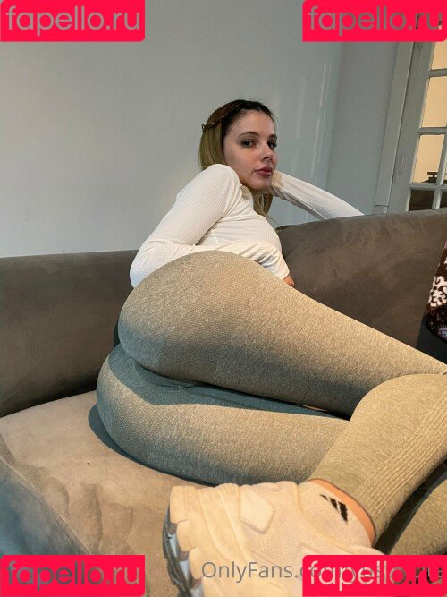 Yus Lopez Onlyfans Photo Gallery 