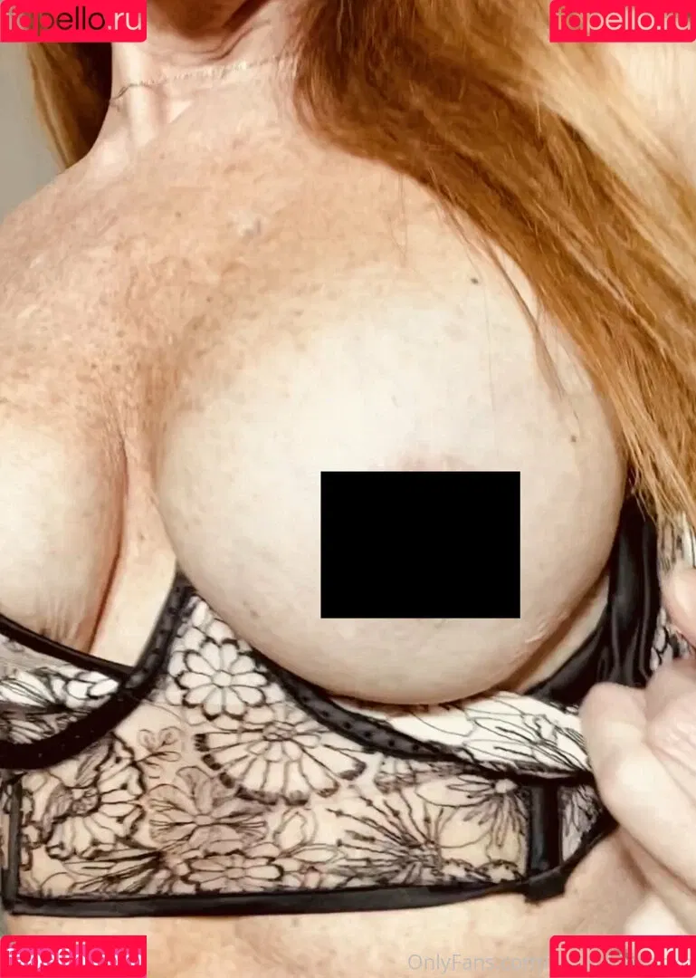 Mrsrobinsonxo Onlyfans Photo Gallery 
