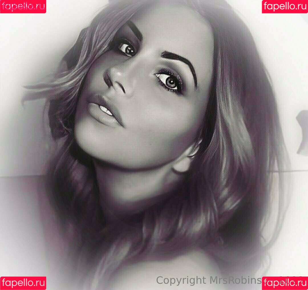 Mrsrobinsonxo Onlyfans Photo Gallery 