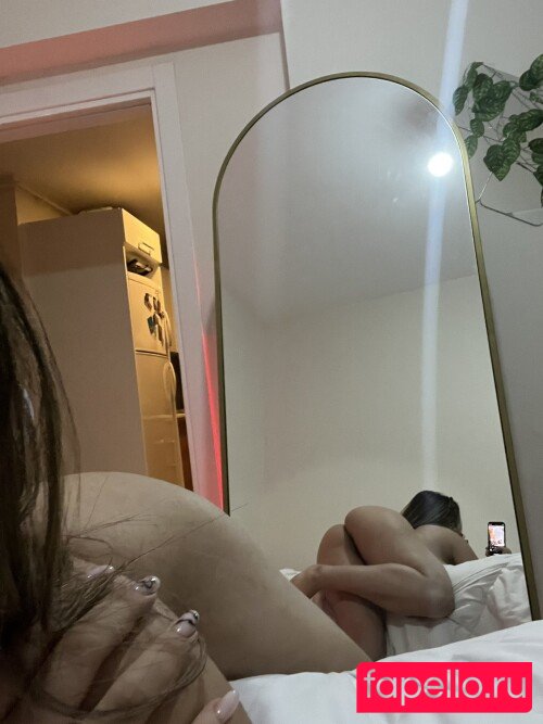 naturabody Nude Onlyfans Photo 9