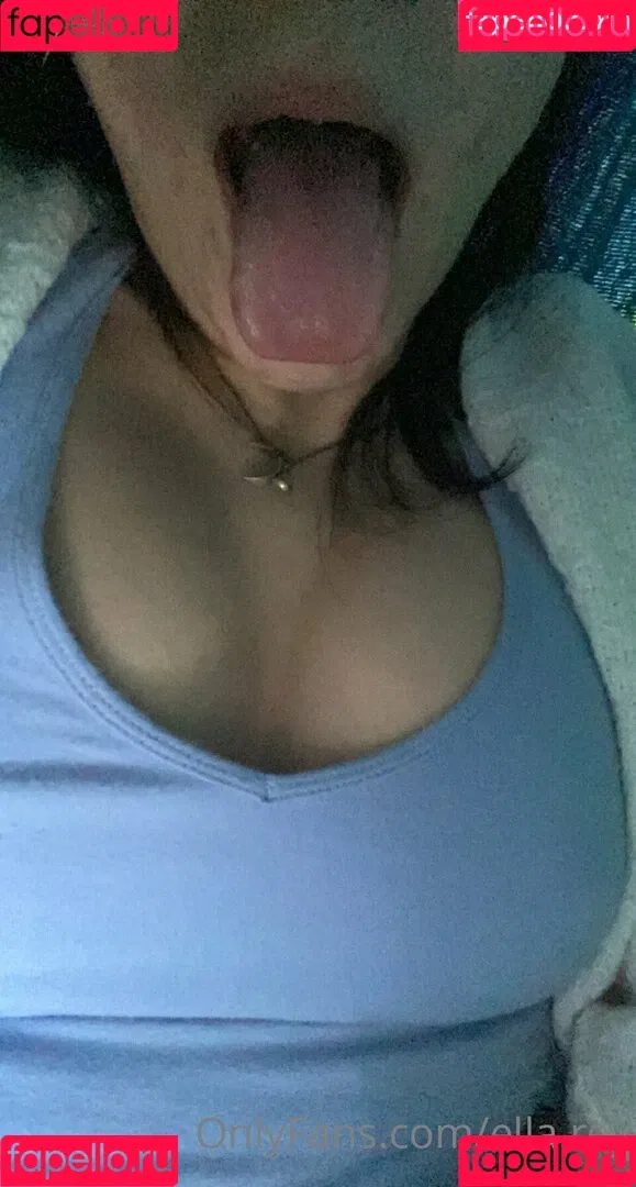 ella.rey Onlyfans Photo Gallery 