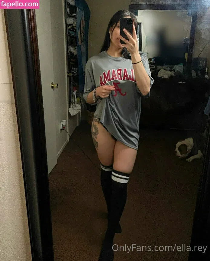 ella.rey Onlyfans Photo Gallery 
