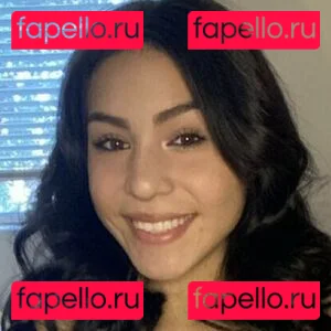 ella.rey Onlyfans Photo Gallery 