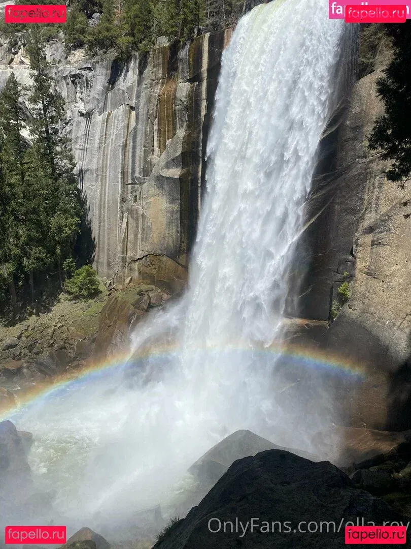 ella.rey Onlyfans Photo Gallery 