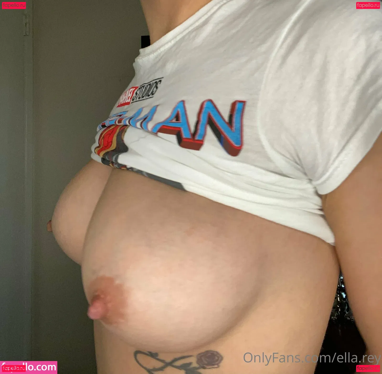 ella.rey Onlyfans Photo Gallery 