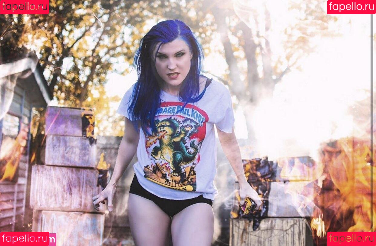 Leva Bates Nude Onlyfans Photo 88