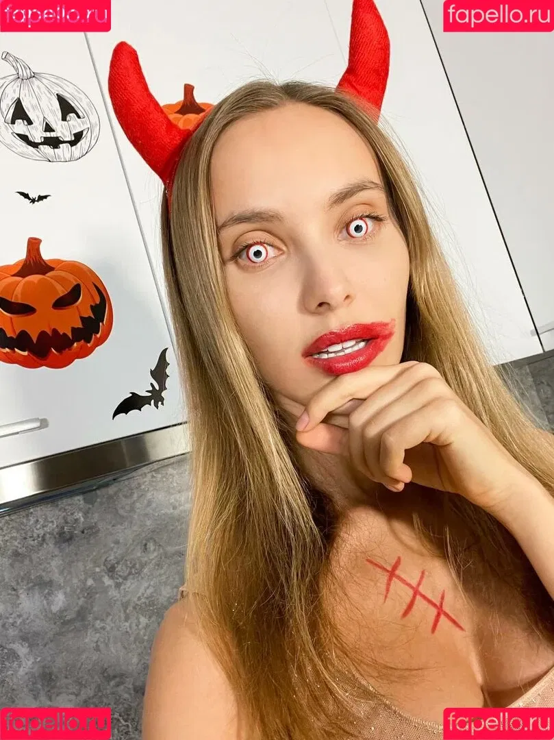 catherine7 Onlyfans Photo Gallery 