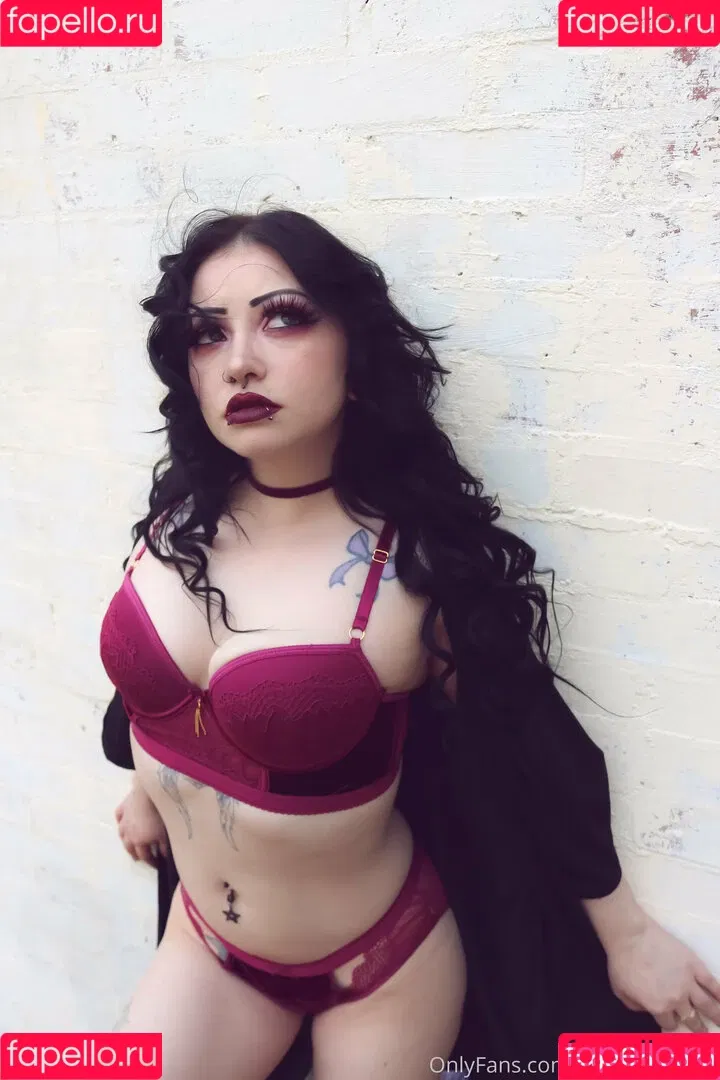 herkreepysyte Onlyfans Photo Gallery 