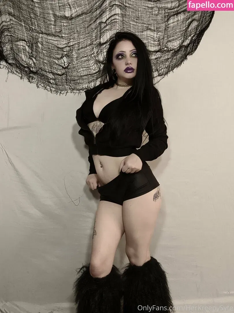 herkreepysyte Onlyfans Photo Gallery 